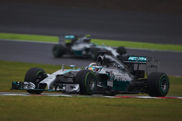 148590869-4324115102014-s