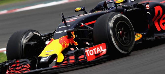 アグレッシブに攻めて表彰台獲得 レッドブル アグレッシブに攻めて表彰台獲得 レッドブル