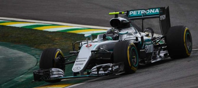 ロズベルグ レッドブルに助けられ王手