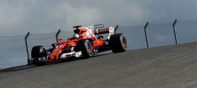 レース前の雨で作戦は分かれた