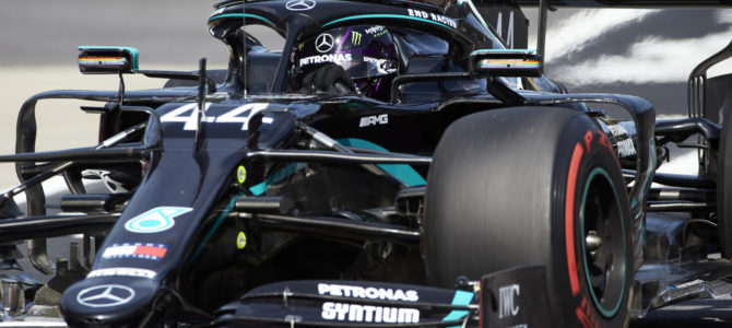 メルセデス 驚速の秘密