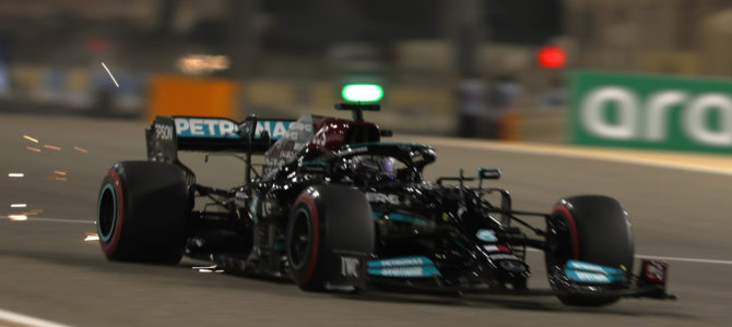 ハミルトンの勝利を呼び寄せた攻撃的な判断　Rd.1 バーレーンGP観戦記