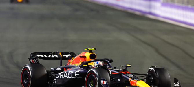 ペレスがフェルスタッペンを抑え込んだ理由 サウジアラビアGP観戦記 ペレスがフェルスタッペンを抑え込んだ理由 サウジアラビアGP観戦記