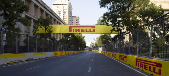 バクー市街地コースの戦略と技術: 高速とテクニカルの狭間:アゼルバイジャンGPレビュー バクー市街地コースの戦略と技術: 高速とテクニカルの狭間:アゼルバイジャンGPレビュー