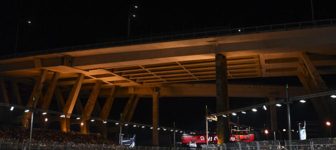 シンガポールGPの戦略的課題と新たな挑戦：タイヤ選択と4つ目のDRSゾーンの導入