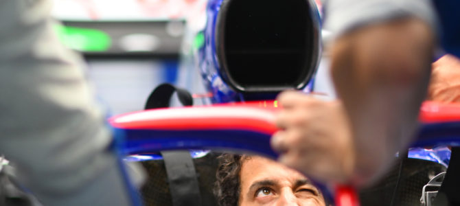 ダニエル・リカルドに見る、正しい場所の選択：キャリアを変えた決断とその影響