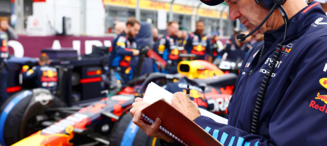 レッドブルの凋落の真因:ニューウェイの離脱と技術的迷走 レッドブルの凋落の真因:ニューウェイの離脱と技術的迷走